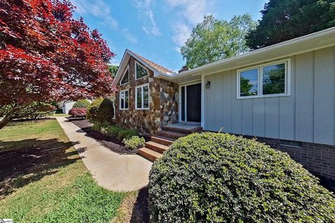 111 Steeplechase Court sold home in Heritage Lakes, Simpsonville, SC