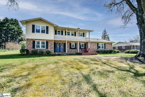 213 Devon Drive