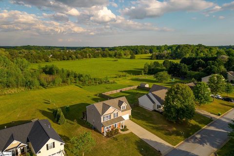 172 Largess Lane