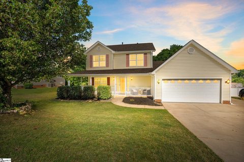 112 Skilton Drive sold home in Edgewood At Paris Mountain, Travelers Rest, SC