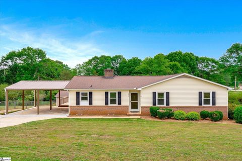 104 Country Glen Lane sold home in Country Glen, Pelzer, SC