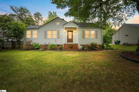 239 Melville Avenue