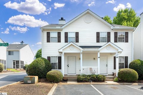 201 Hammett Grove Lane sold townhome in Hammett Farms, Greer, SC