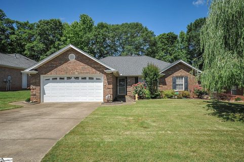 4 Baldwin Pines Court sold home in Baldwin Pines, Simpsonville, SC