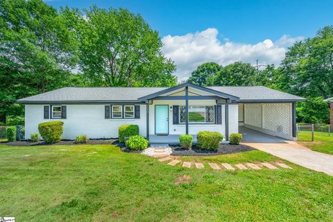 100 Alice Farr Drive sold home in Western Hills, Greenville, SC