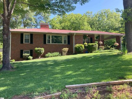Previously sold for $285,000