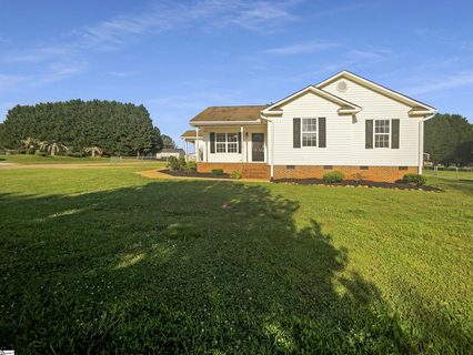 329 Tartan Court sold home in Highland Ridge, Boiling Springs, SC