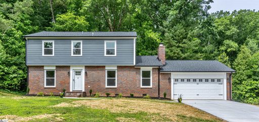 2 Hitching Post Lane sold home in Coach Hills, Greenville, SC