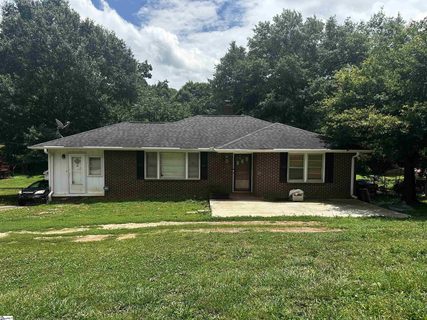 11 Maxie Avenue sold home in Cochran Heights, Greenville, SC