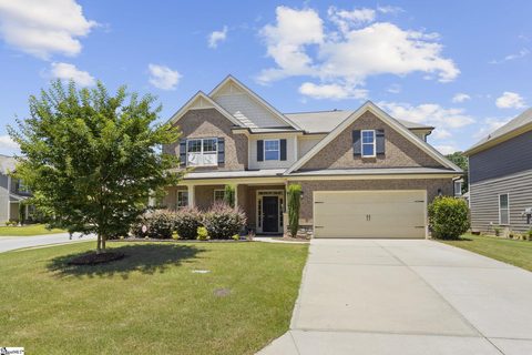 201 Redmont Court