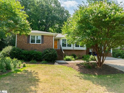 19 Engel Drive sold home in Oakland Heights, Greenville, SC