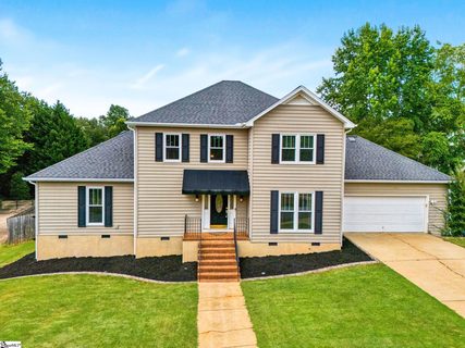 204 Grayson Drive sold home in Watson Crossing, Travelers Rest, SC
