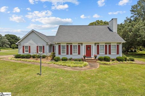 102 Berkley Drive sold home in Hampton Downs, Easley, SC