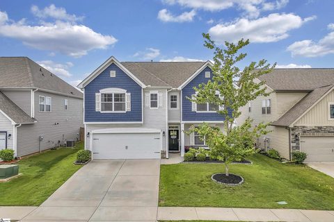 645 Highgarden Lane