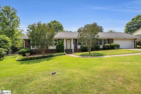 104 Wellington Drive