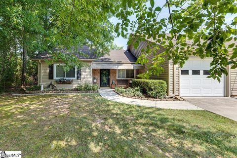214 S Woodgreen Way