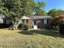 204 E Centennial Street sold home in Clinton, SC