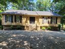 422 Camelot Drive sold home in Simpsonville, SC