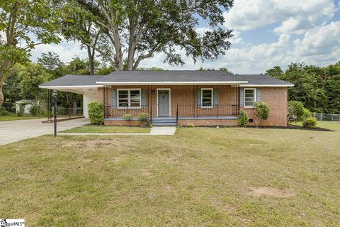 2303 Poplar Lane
