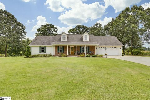 440 Sunburst Lane sold home in Windermere, Inman, SC