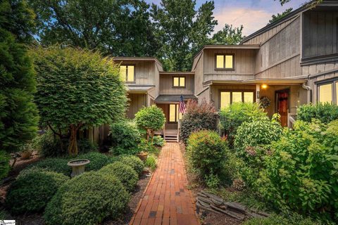 108 Inglewood Way