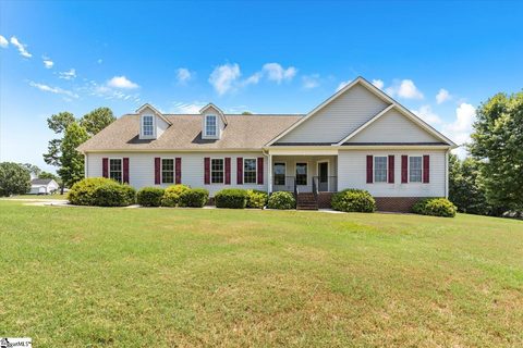 125 Thoroughbred Run sold home in Farms At Beaver Creek, Liberty, SC