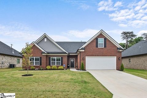 104 Silverlimb Lane sold home in Oak Branch Estates, Taylors, SC