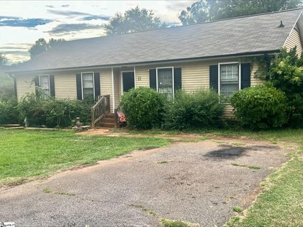 11 Berea Forest Circle sold home in Berea Forest, Greenville, SC