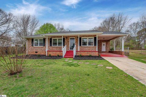 813 Hellams Street sold home in Friendship Heights, Fountain Inn, SC