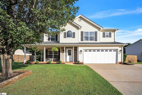 11 Corey Way sold home in Edgewood At Paris Mountain, Travelers Rest, SC