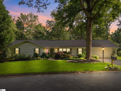 8 Eastwood Drive sold home in Old Mill Estate, Taylors, SC