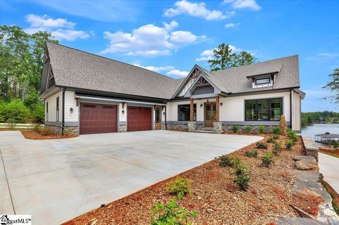 327 Mcalister Road