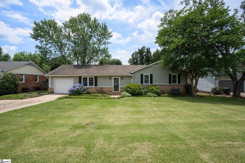 207 Richfield Terrace