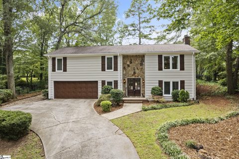 408 Camelot Drive