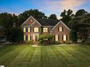 221 Huddersfield Drive sold home in Simpsonville, SC