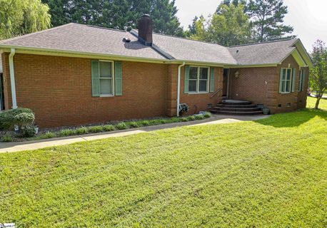 209 Cliffstone Drive sold home in Millstone, Easley, SC