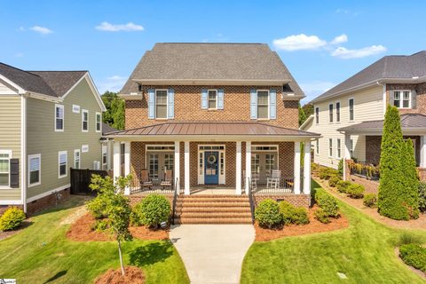 Previously sold for $697,000