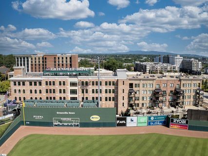 927 S Main Street Unit #403 sold condo in Field House, Greenville, SC