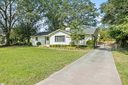 4811 Edwards Road sold home in Taylors, SC