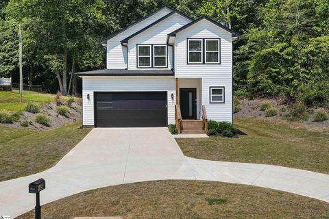 145 Fox Run Circle sold home in Hunter Place, Greer, SC