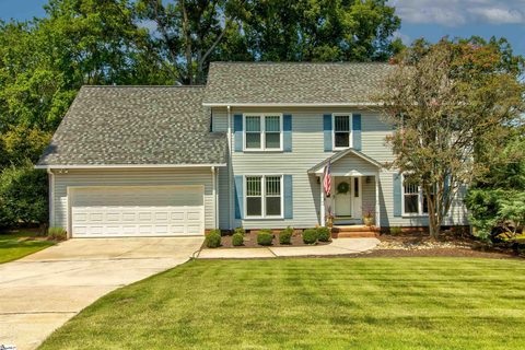 122 Woodway Drive