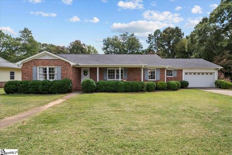 118 Woodbury Circle sold home in Broadmoor, Taylors, SC