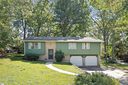 7 Fernwood Drive sold home in Taylors, SC