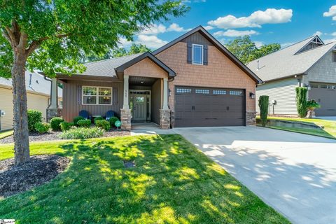 545 Ashler Drive sold home in Greystone Cottages, Greer, SC