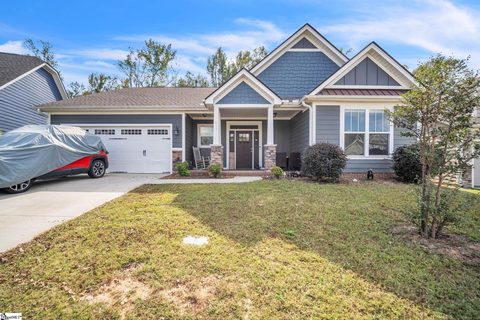 411 Longfellow Lane
