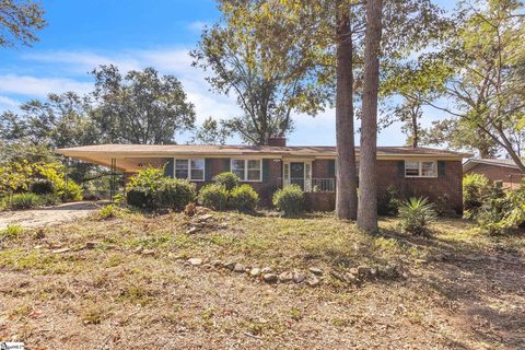 203 Melbourne Lane