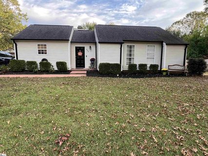 204 Laurel Tree Lane sold home in Wedgefield, Simpsonville, SC