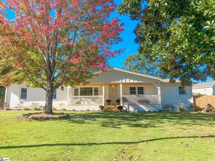 23 Hampton Court sold home in Wade Hampton Gardens, Greenville, SC