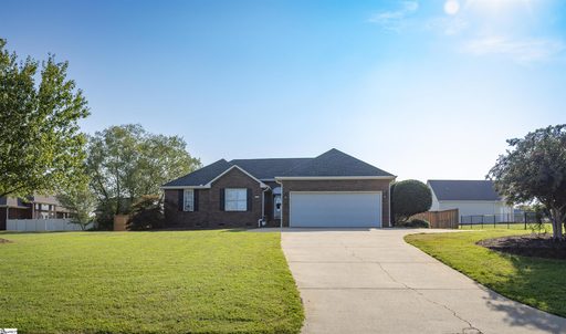 410 Sunburst Lane sold home in Windermere, Inman, SC