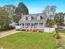 111 Creek Drive sold home in Easley, SC
